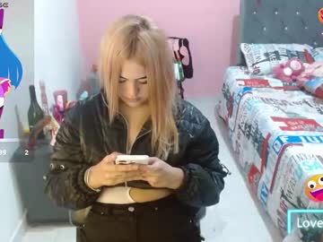 Naughtyplayass Chaturbate stream image from December 18, 2024