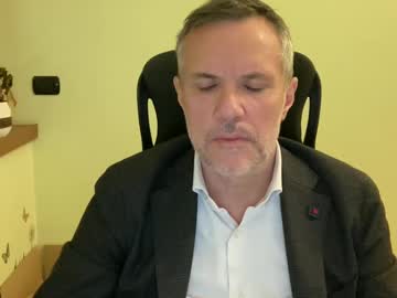 Niceshy_71 Chaturbate stream image from December 18, 2024