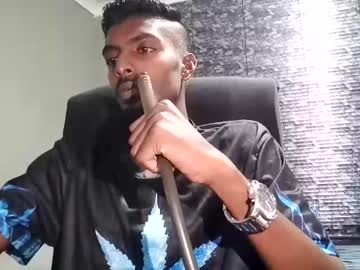 Nickyle63 Chaturbate stream image from December 18, 2024