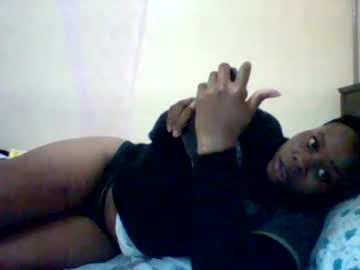 Pretty_Melaniah Chaturbate stream image from December 18, 2024