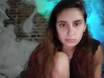 Susieboosie Chaturbate stream image from December 18, 2024