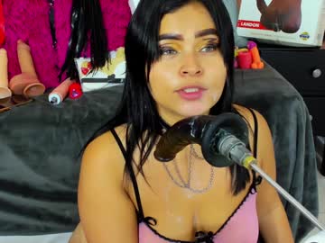 Anagil_M Chaturbate stream image from December 18, 2024
