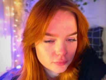 Babyfoxyy Chaturbate stream image from December 18, 2024