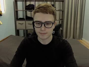 Dan_Leeroy Chaturbate stream image from December 18, 2024