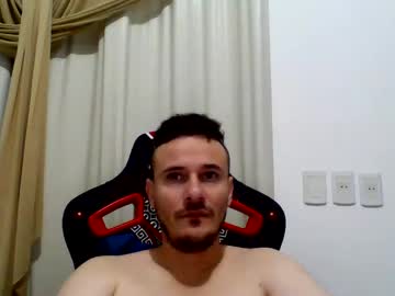 Daniloaf Chaturbate stream image from December 18, 2024