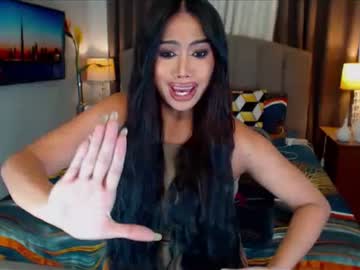 Elliecummers Chaturbate stream image from December 18, 2024