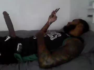 Ericbuck Chaturbate stream image from December 18, 2024