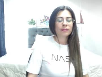_Lara1 Chaturbate stream image from December 18, 2024