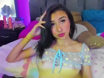 Leylastras Chaturbate stream image from December 18, 2024
