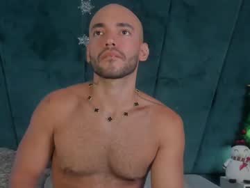 Marcoandrey Chaturbate stream image from December 18, 2024