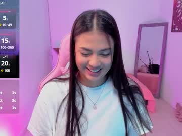 Nahomy_V Chaturbate stream image from December 18, 2024