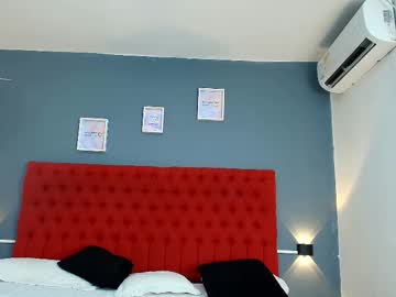 Tania_Malof Chaturbate stream image from December 18, 2024
