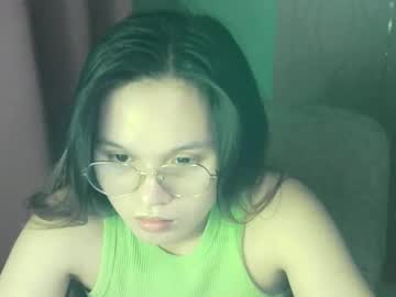 Tifanny_Foxdoll Chaturbate stream image from December 18, 2024