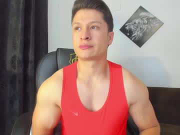 Tomson_Cruzz Chaturbate stream image from December 18, 2024