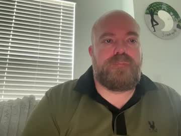 Bilfnpup Chaturbate stream image from December 18, 2024