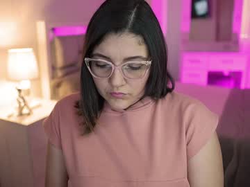 Camila_Buitrago Chaturbate stream image from December 18, 2024