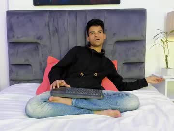 Camillo_Beischel Chaturbate stream image from December 18, 2024