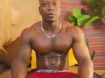 Colethunder Chaturbate stream image from December 18, 2024