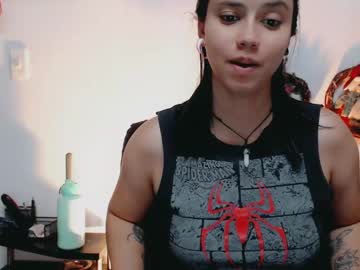 Dani_Jocelyn Chaturbate stream image from December 18, 2024