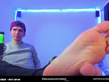 Dreamhunterdz Chaturbate stream image from December 18, 2024