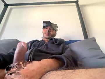 Drspunkalott Chaturbate stream image from December 18, 2024