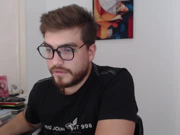 Dylanhot10 Chaturbate stream image from December 18, 2024