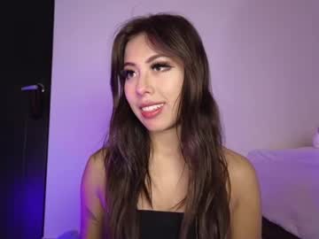 Emmacutee_ Chaturbate stream image from December 18, 2024