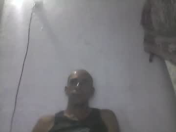 Everaldosantos Chaturbate stream image from December 18, 2024