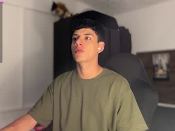 Jim_Dancer Chaturbate stream image from December 18, 2024