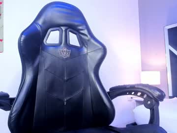 Katysantos Chaturbate stream image from December 18, 2024