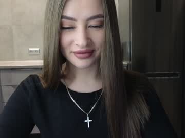 Killer__Girls Chaturbate stream image from December 18, 2024