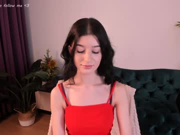 Laura_Coy Chaturbate stream image from December 18, 2024