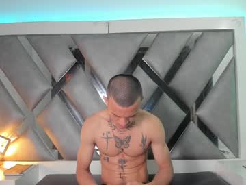 Masterjustinfox_ Chaturbate stream image from December 18, 2024