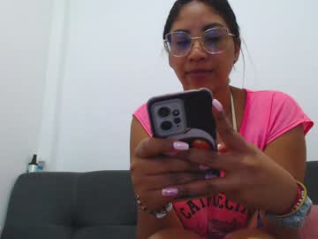 Miajones13 Chaturbate stream image from December 18, 2024