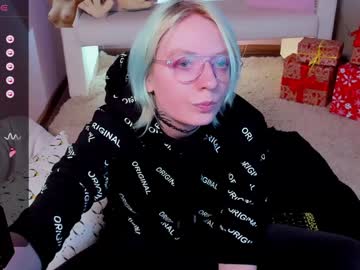 _Minerva_Trees Chaturbate stream image from December 18, 2024