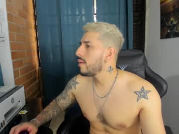Ostin_Big09 Chaturbate stream image from December 18, 2024