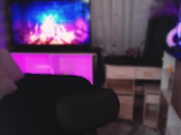 Queenslavehunterxxx Chaturbate stream image from December 18, 2024