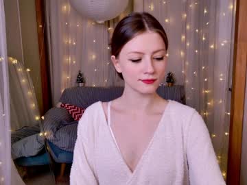 Sofia_Medison Chaturbate stream image from December 18, 2024