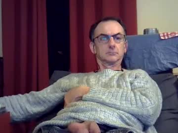 18remy45 Chaturbate stream image from December 18, 2024