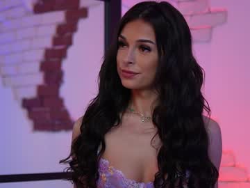 Angelinagia Chaturbate stream image from December 18, 2024