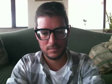 Arielsinho Chaturbate stream image from December 18, 2024