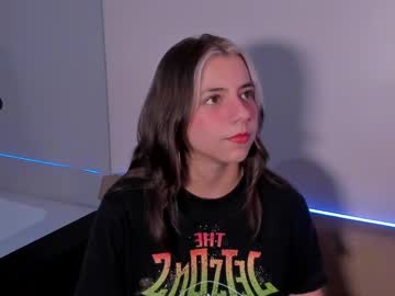 Artemisablake Chaturbate stream image from December 18, 2024