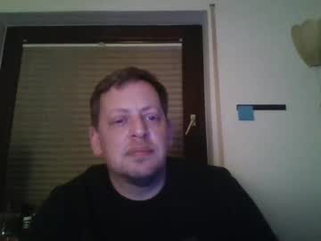 Blonde32m Chaturbate stream image from December 18, 2024