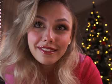 Darlinechapel Chaturbate stream image from December 18, 2024