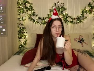 Ester_Hill Chaturbate stream image from December 18, 2024