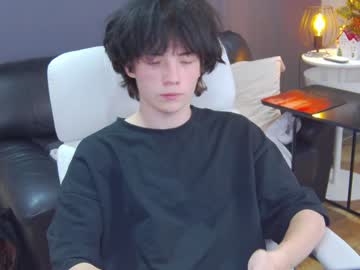 Iwillfall_ Chaturbate stream image from December 18, 2024