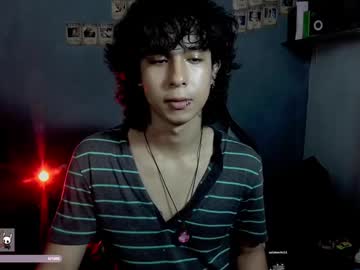 Kariozzz Chaturbate stream image from December 18, 2024