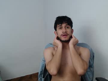 Latinbunny7779 Chaturbate stream image from December 18, 2024
