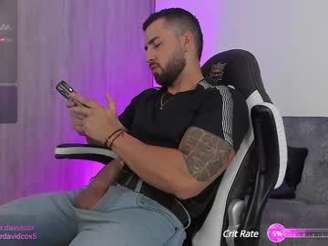 Mr_David_Cox Chaturbate stream image from December 18, 2024
