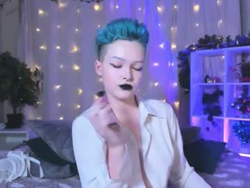 Nicolefloret Chaturbate stream image from December 18, 2024